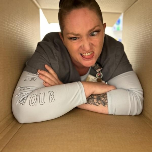 Meet your Posher, Constance - Picture 4 of 10